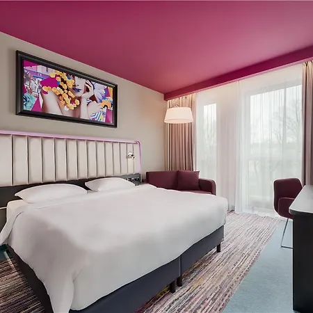 Park By Radisson Valdemara מלון 4*