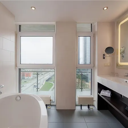 Viesnīca Park By Radisson Valdemara 4*