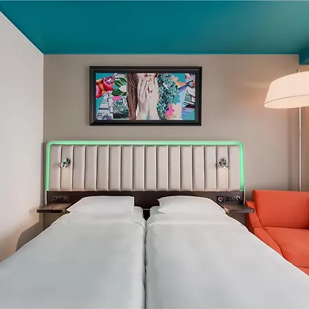 מלון Park By Radisson Valdemara