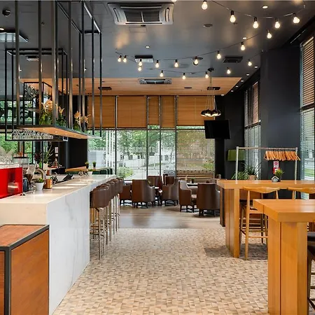 Park By Radisson Valdemara 4*