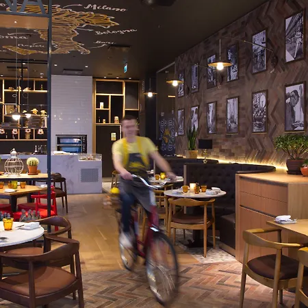 Park By Radisson Valdemara 4* Riga