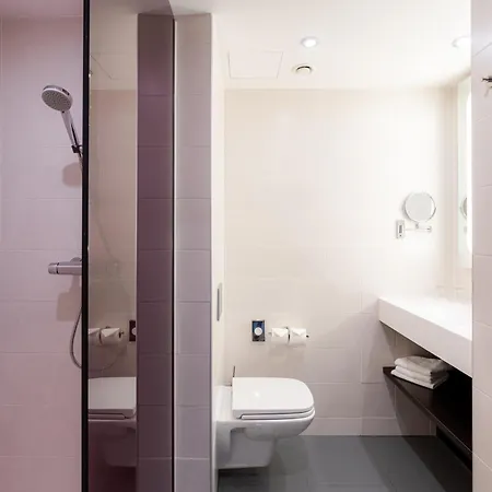 Park By Radisson Valdemara 4* Riga