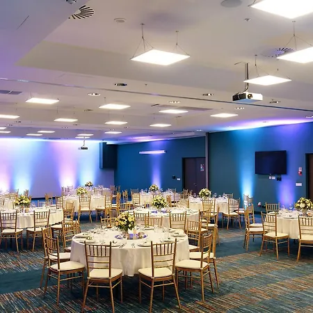מלון Park By Radisson Valdemara