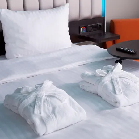 Hotel Park By Radisson Valdemara